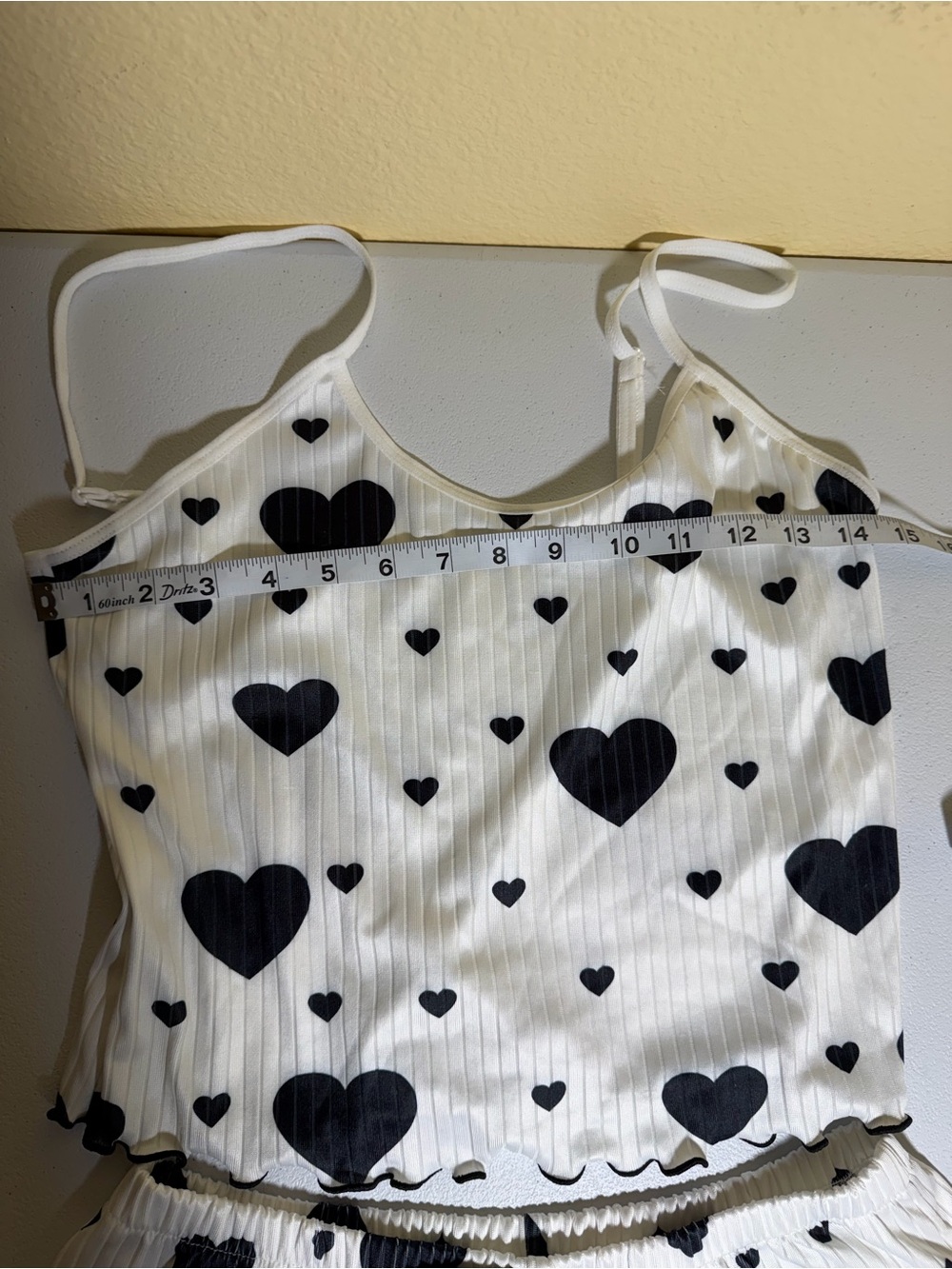 White Heart Print Ribbed Cami & Short sleepwear. NWOT in package. Size Large - Picture 7 of 8